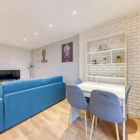 La Pépite Bleue De Nanterre
